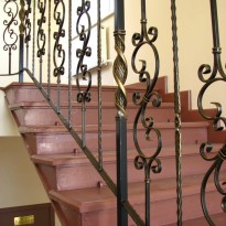 Кованые перила и ограждения