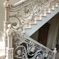 Кованые перила и ограждения